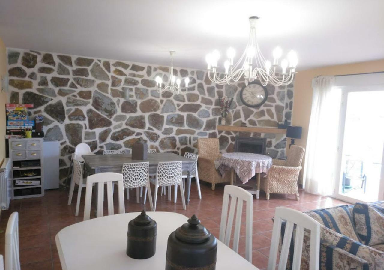Tiara Vacaciones Villa Nava de la Asuncion Ngoại thất bức ảnh